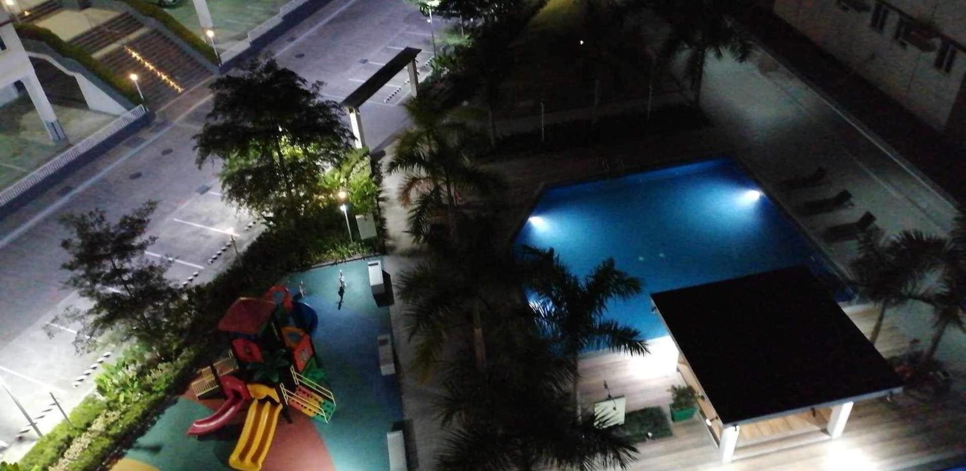 J & F Homestay - Cavite, Philippines Trece Martires Bagian luar foto