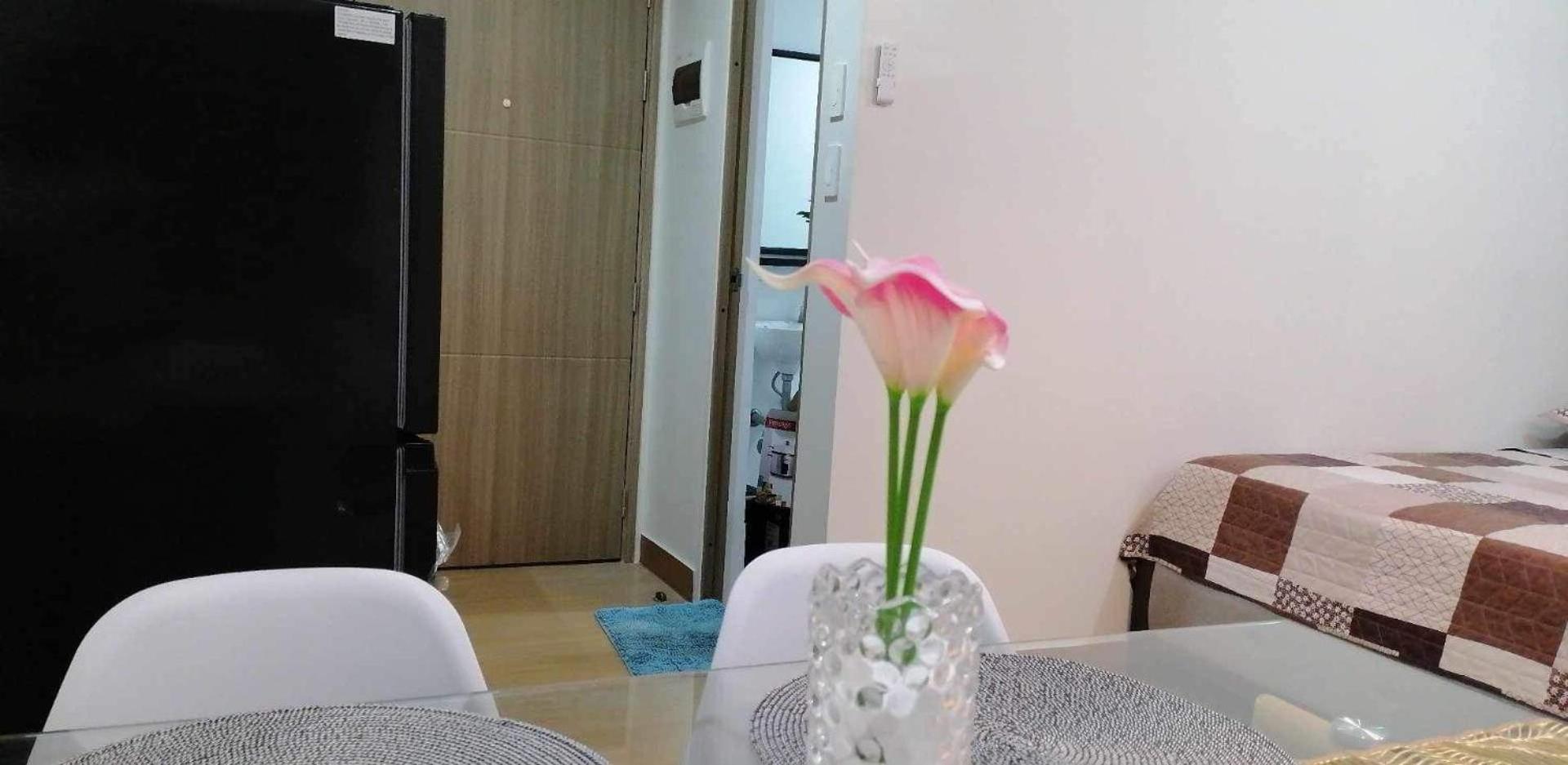 J & F Homestay - Cavite, Philippines Trece Martires Bagian luar foto