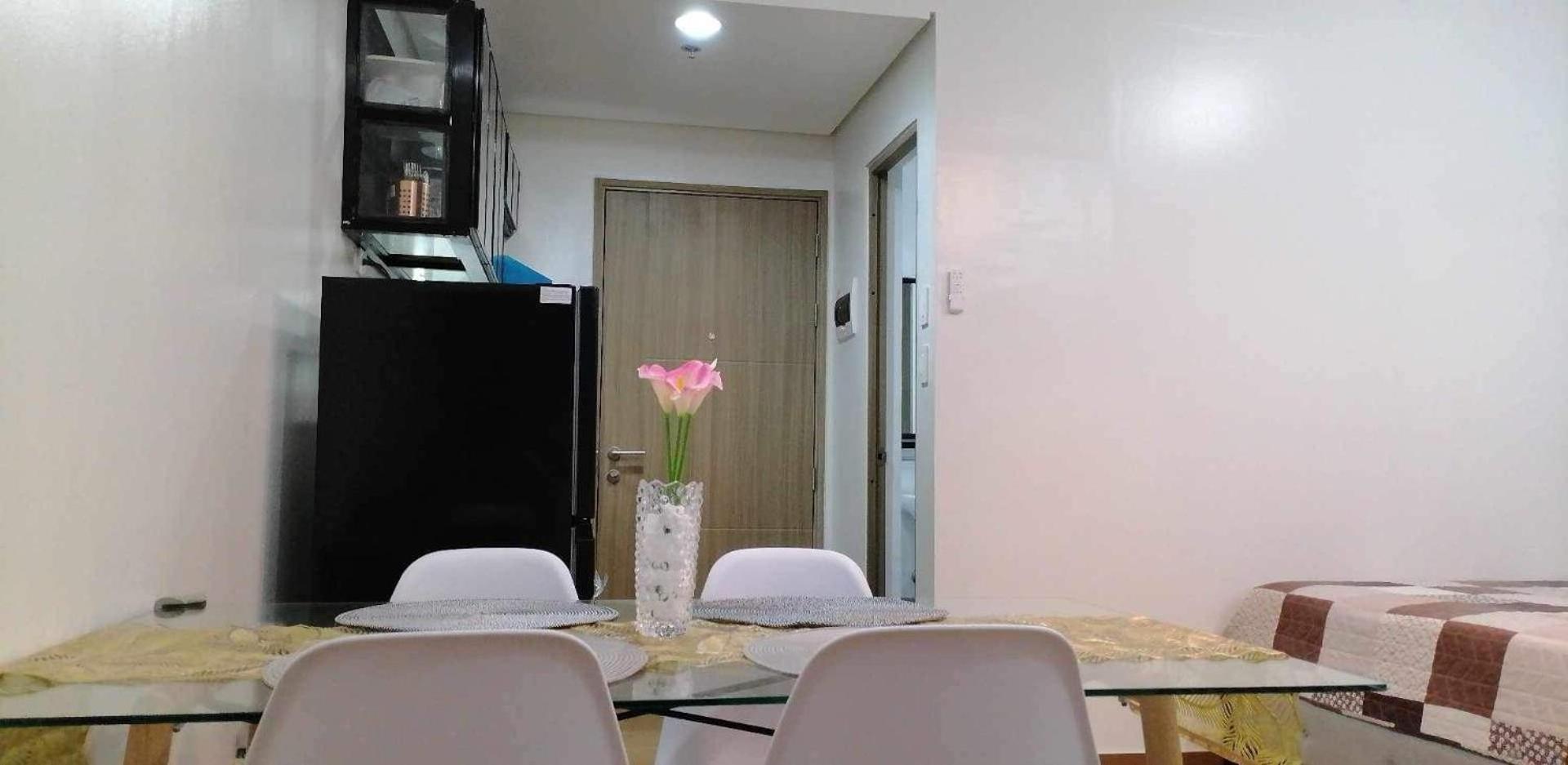 J & F Homestay - Cavite, Philippines Trece Martires Bagian luar foto